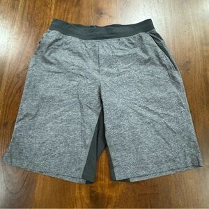 Lululemon T.H.E. Short *Linerless 11" Men Size Large LM7AATS